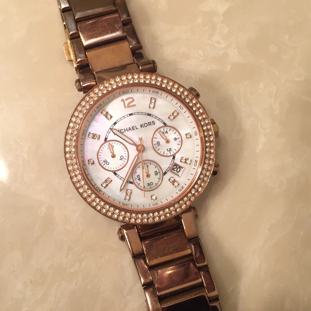 Michael Kors Rose gold watch